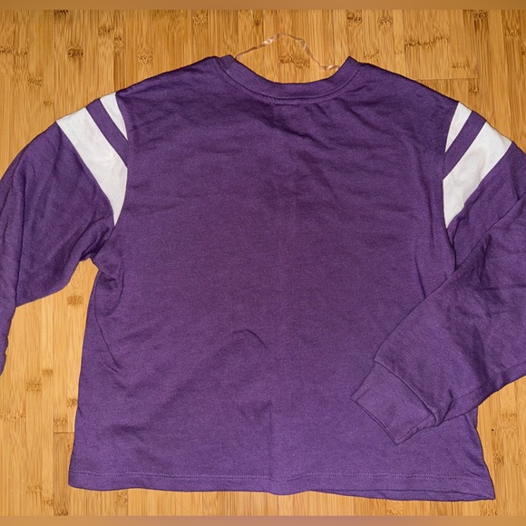 Walt Disney World crewneck - Picture 2 of 2